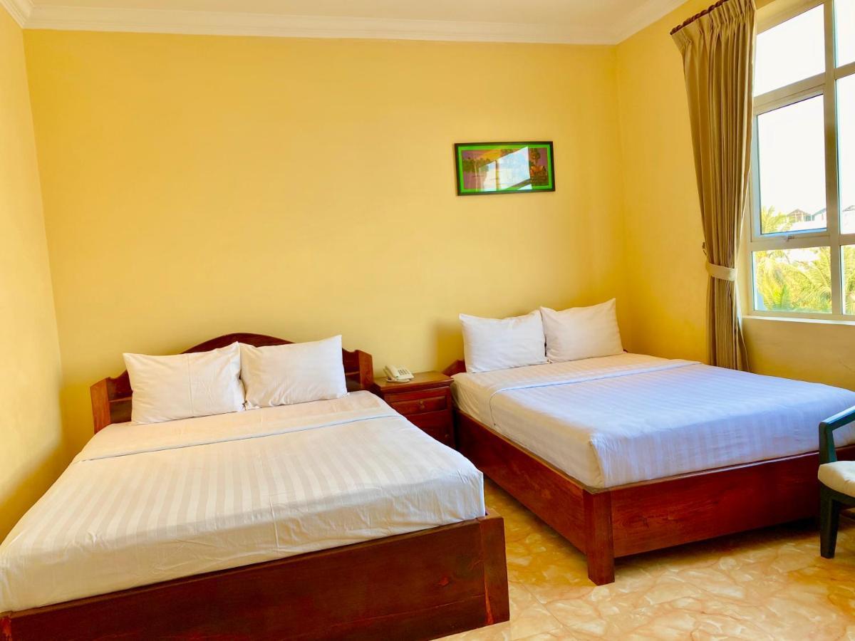 Jasmine Hotel& Sky Bar Battambang Buitenkant foto