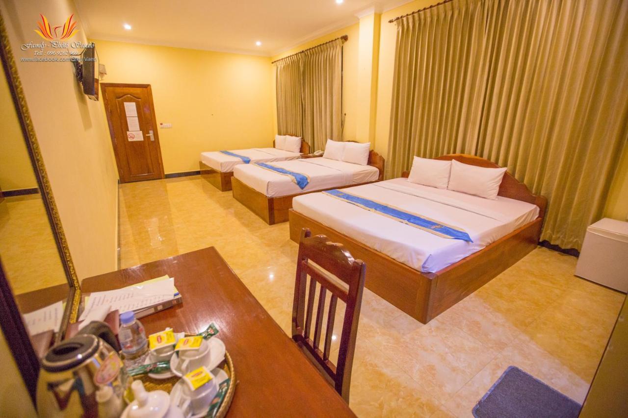 Jasmine Hotel& Sky Bar Battambang Buitenkant foto